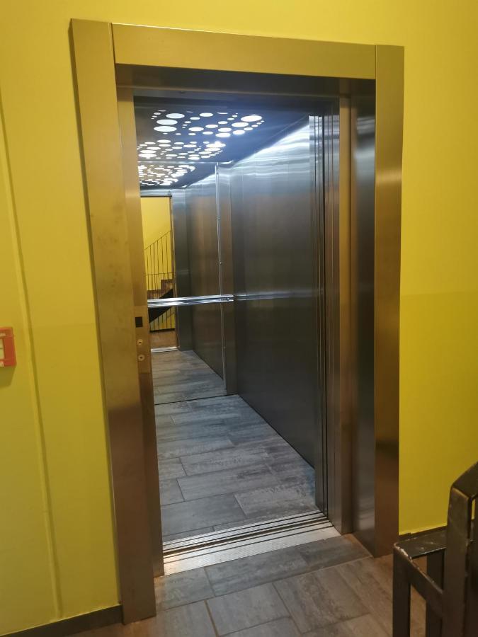 Cozy Apartment Ljubljana With Free Parking And Balcony Buitenkant foto